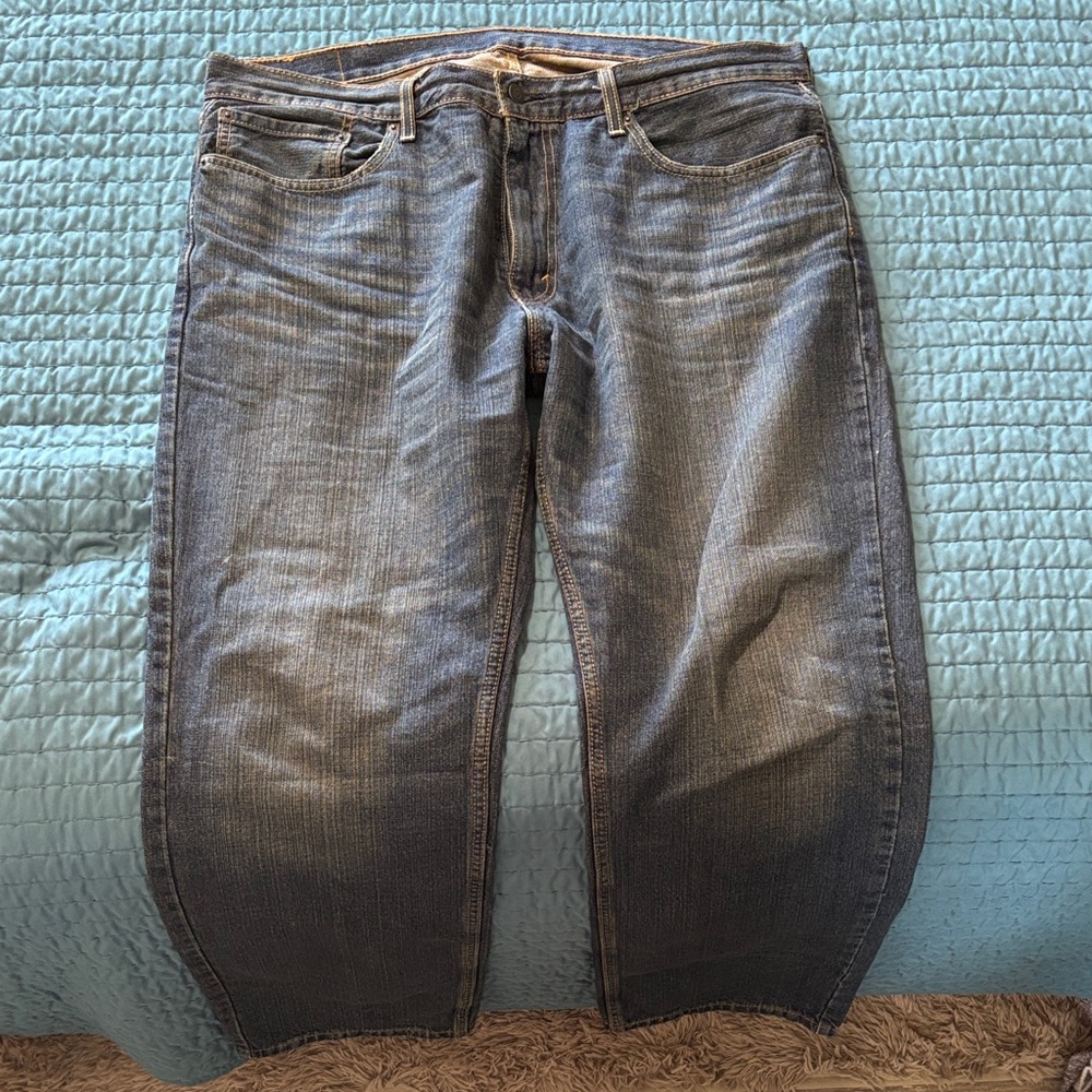 Levi's Relaxed 559 38x32 Jeans